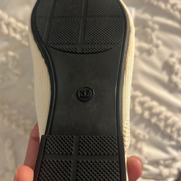 Brand new, never worn. Don’t fit me - Picture 3 of 3